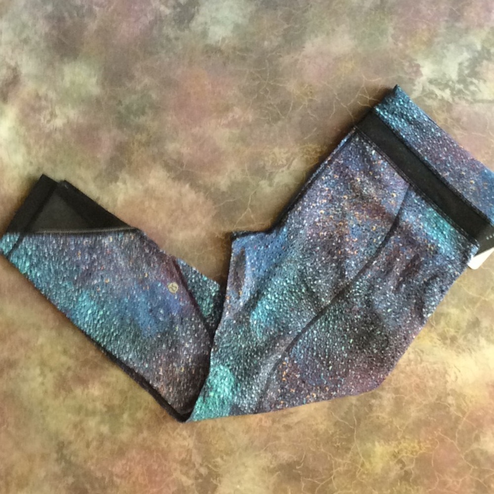 NWT Lululemon Inspire Tight II Mermaid Strive 10